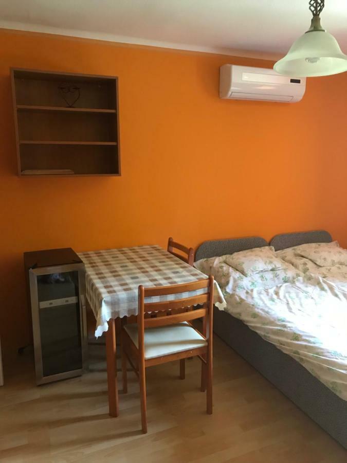 Borostyankert Etterem & Vendeghaz Hotel Sitke Екстериор снимка